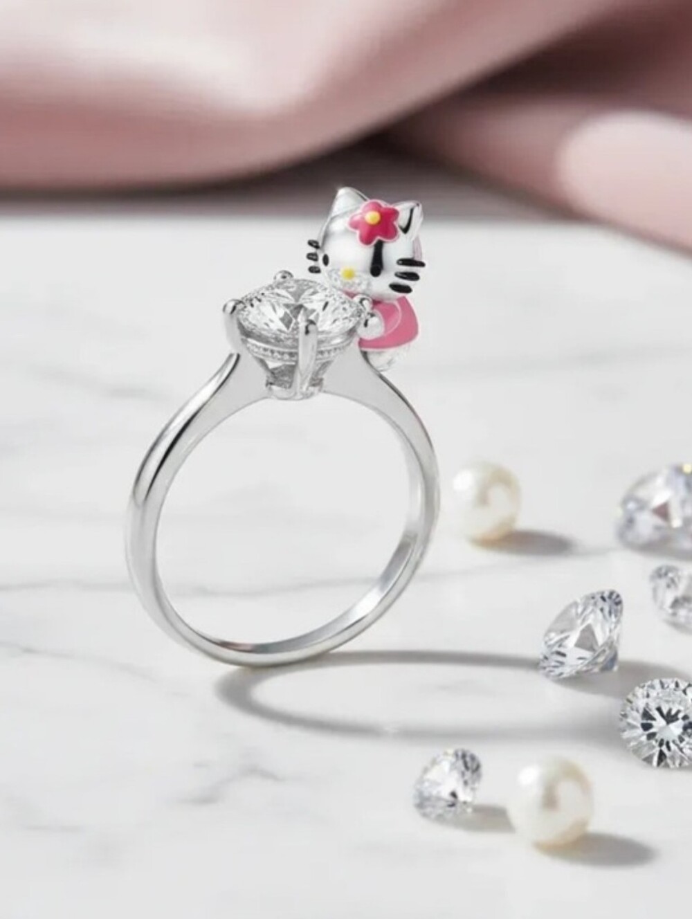 EXCLUSIVE - Hello Kitty Officially Licensed 925 Sterling Silver & CZ Ring (Sz 8) - Picture 2 of 9